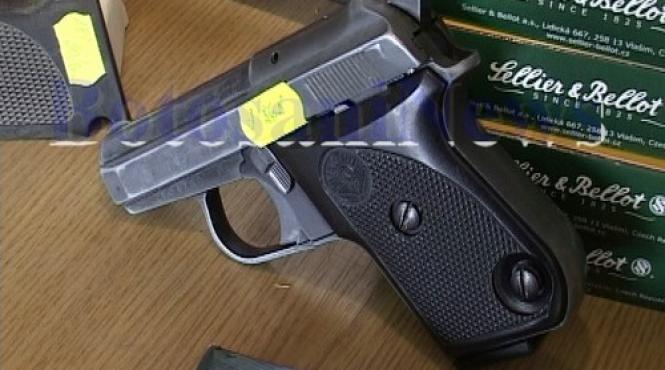 la ce mai sunt bune retelele de socialzare comertul ilegal de arme