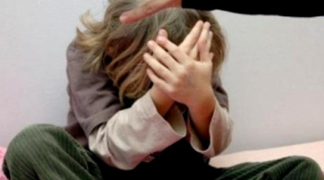 caz socant in valcea o fetita de 6 ani a fost abuzata de un baiat de 12 ani