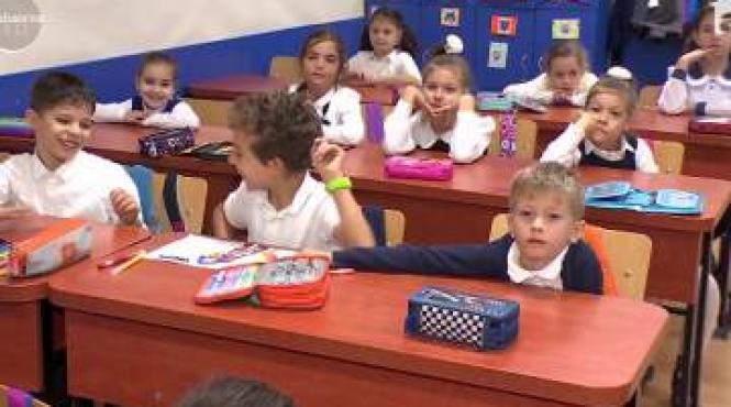 se anunta schimbari majore in sistemul de invatamant parintii solicita vacante mai lungi pentru copii