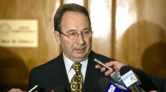 ccr despre modificarile la statutul judecatorilor si procurorilor legea in ansamblul sau constitutionala in raport cu criticile formulate
