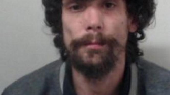 considerat erou in timpul unui atentat terorist condamnat la inchisoare