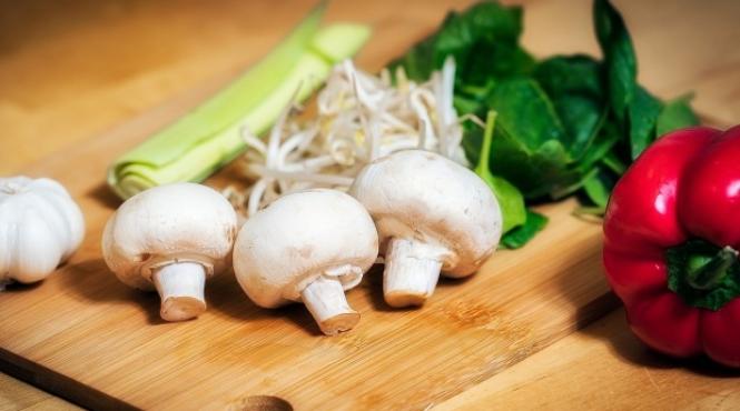 alimentele care devin cancerigene cand le reincalzim