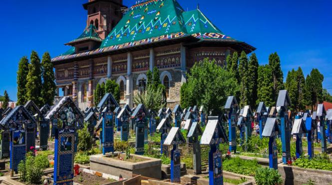cimitirul vesel manastirea barsana si memorialul de la sighet in topul preferintelor a zeci de mii de turisti in 2017