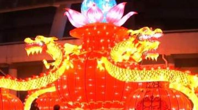 china se pregateste sa primeasca anul cainelui cu festivaluri de gheata si foc