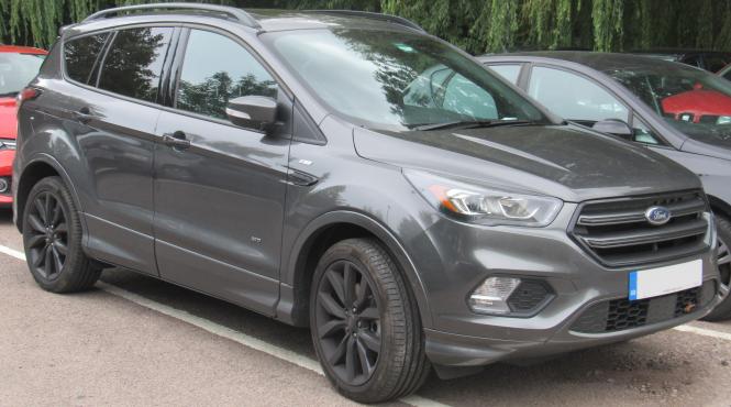 ford vrea sa majoreze productia de suv uri mari pentru a concura cu gm