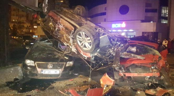 accident spectaculos in constanta o femeie a reusit sa faca praf 10 masini