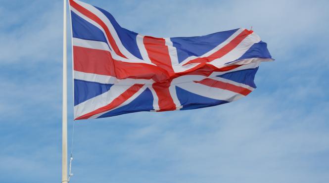 femeia din sua care s a trezit cu accent britanic