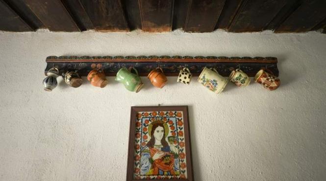 este bine sau nu sa tinem icoanele in dormitor ce spun preotii