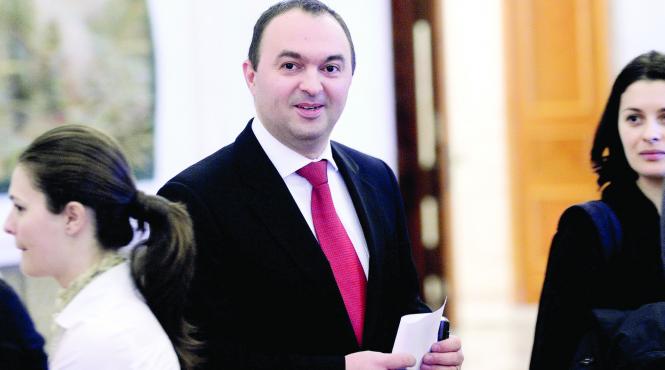 primaria lui boc atrage finantare europeana cu ajutorul firmei fondate de o penala din dosarul lui adomnitei