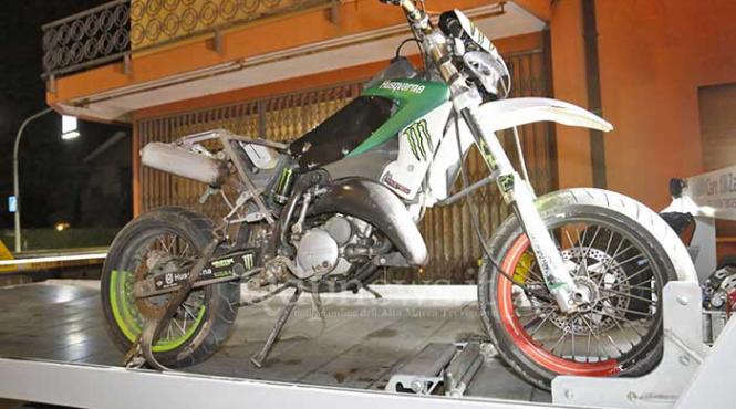 un roman de numai 18 ani a murit intr un grav accident in italia