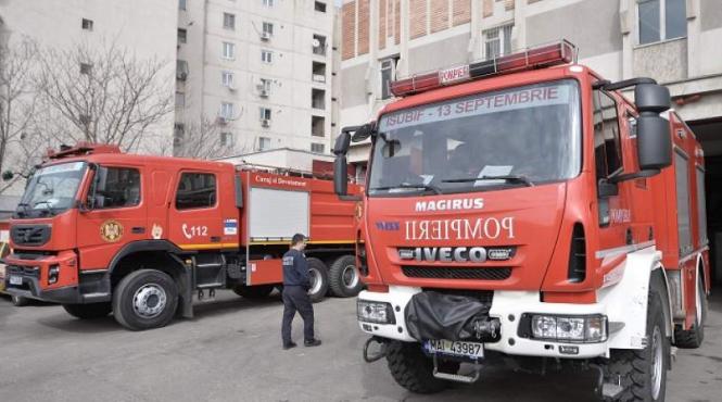 alerta la o gradinita din sibiu o tabla de 20 de metri patrati era sa se prabuseasca peste micuti