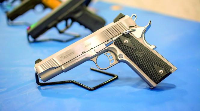 trump face prima concesie contra armelor