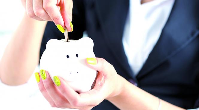 romanii tin in banci mai multi bani decat incaseaza statul in 2018