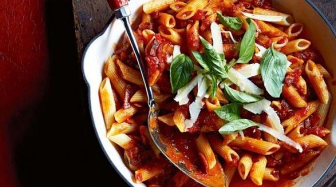 reteta zilei paste in sos de rosi cu busuioc