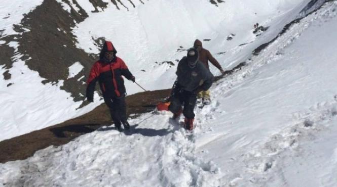 tragedie in muntii alpi mai multi schiori au morit dupa ce au fost inghititi de o avalansa