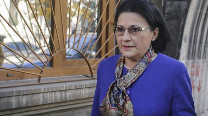 prima reactie a ecaterinei andronescu dupa depunerea candidaturii la functia de presedinte executiv al psd