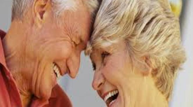 marea britanie se pregateste de ziua in care 1 din 10 persoane va trai pana la 100 de ani