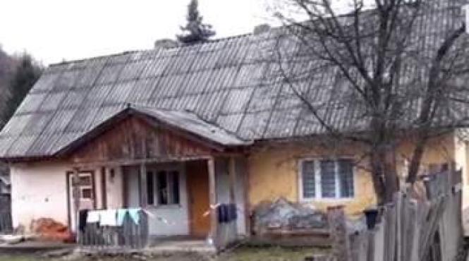 autoritatile din maramures sunt in alerta un barbat este cautat dupa ce a violat si ucis o batrana pe care o ingrija