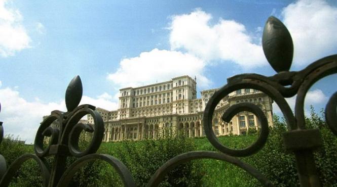 usr a lansat o petitie online pentru amenajarea unui parc in jurul parlamentului romaniei