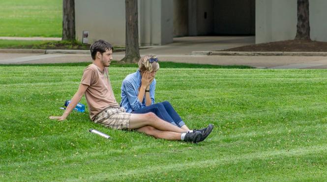 primavara aduce cu ea sezonul despartirilor