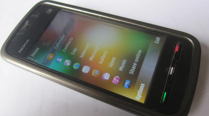 o tanara din india a murit dupa ce i a explodat telefonul