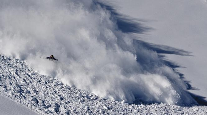 alerta in munti risc crescut de avalansa in toate masivele montane