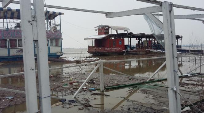 nivelul dunarii se apropie de cota de atentie