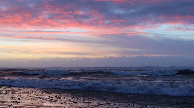 barbatul care traieste singur pe o insula din italia
