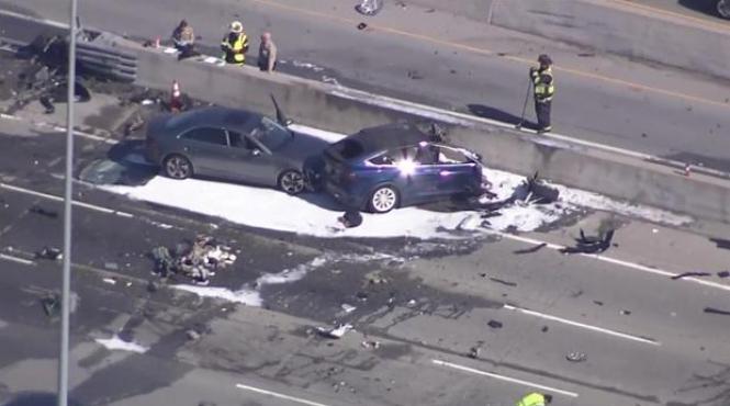 tesla mustrata de autoritatile americane dupa accidentul in care un barbat a murit