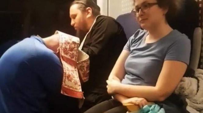 incredibil un barbat a fost spovedit in trenul cluj iasi de un calugar care i a sugerat sa nu mai bea