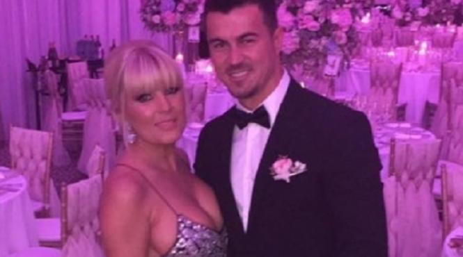 iubitul elenei udrea a plecat in costa rica pentru a sarbatori impreuna pastele