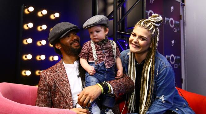 un bebelus ia parte la lupta la the four cei 4