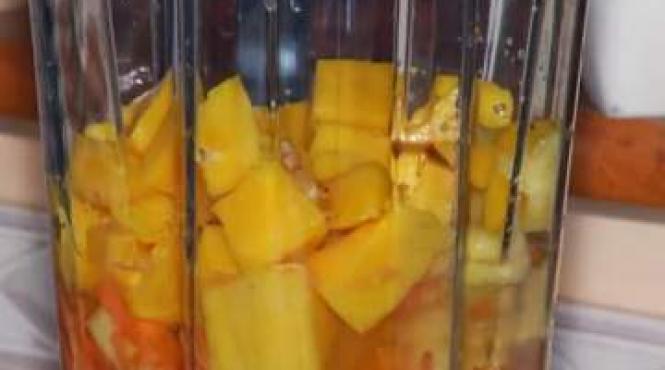 dupa preparatele bogate in calorii de la masa de paste nutritionistii ne recomanda smoothie uri