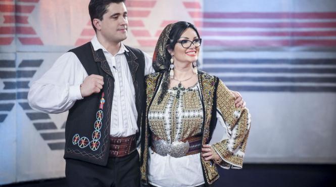 ozana barabancea si gelu voicu strabat satele moldovei in cautare de fete frumoase si talente la ie romanie