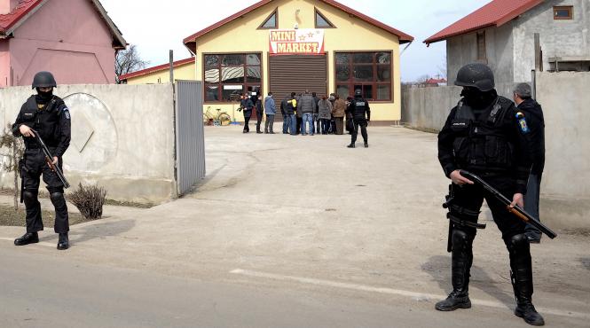 video un italian din clanul mafiot zagaria retinut de procurorii diicot pitesti