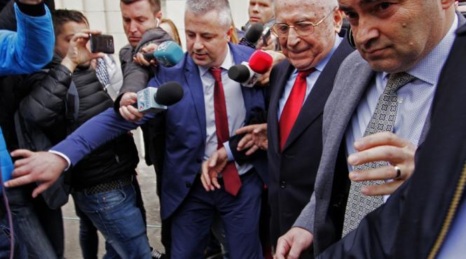 ion iliescu inculpat in dosarul revolutiei acuzat de psihoza terorista