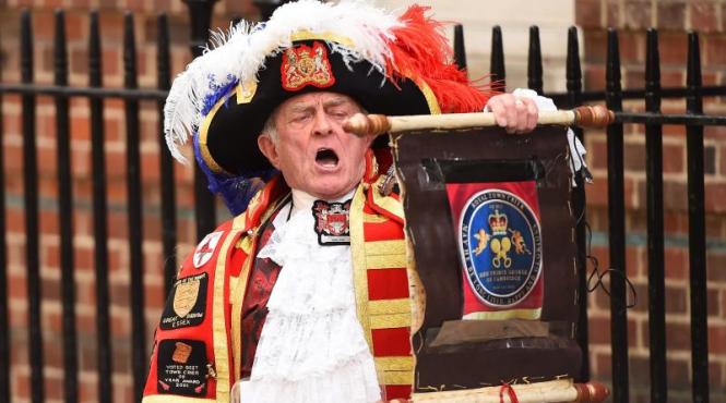 traditiile legate de nasterea unui copil in familia regala britanica