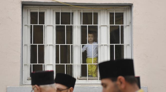 romanii cred dar nu sunt dusi la biserica