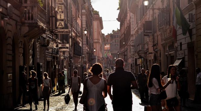 s a creat o miscare impotriva turismului in masa