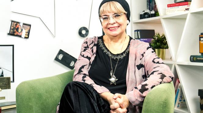 cum obisnuia sa petreaca irina margareta nistor de 1 mai