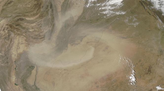 peste 100 de persoane au murit in furtuni de nisip in india