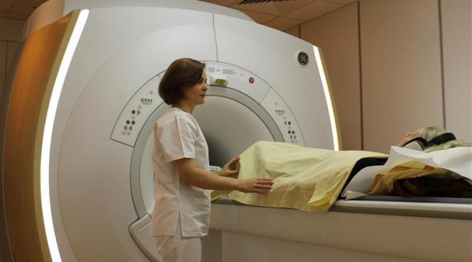 spitalul judetean bacau va fi dotat cu un aparat de radioterapie de ultima generatie