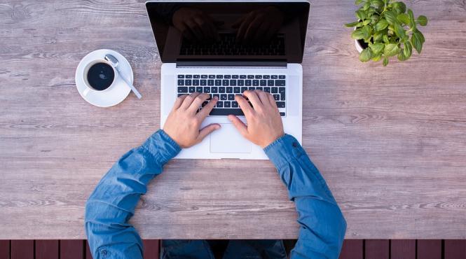 ministrul educatiei absolventii de it nu acopera nici jumatate din necesarul companiilor