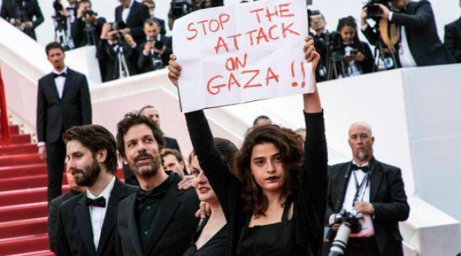 cannes 2018 actrita libaneza manal issa a venit pe covorul rosu cu un mesaj de sustinere pentru palestinieni