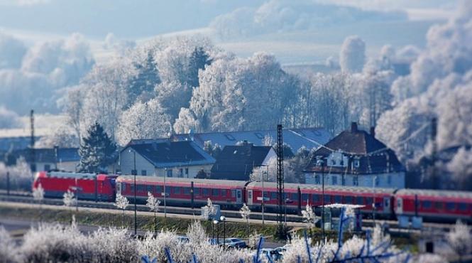 londra va renationaliza linia de cale ferata londra edinburgh