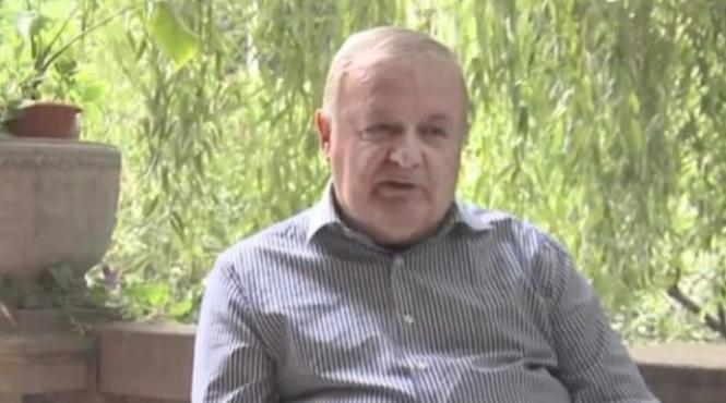 zeci de persoane i au adus un ultim omagiu lui cristian topescu la studioul 2 al tvr