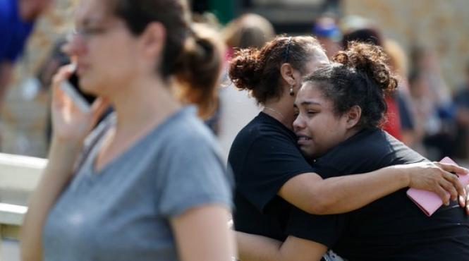 atacul armat din texas soldat cu 10 morti politistii din liceul din santa fe au facut ce au putut pentru a interveni