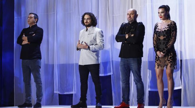 chefii si au ales echipele sezonului de poveste culorile tunicilor au fost dezvaluite