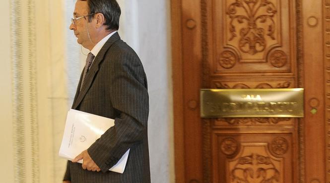 cum explica dorneanu participarea sa la o conferinta organizata de curtea constitutionala a federatiei ruse