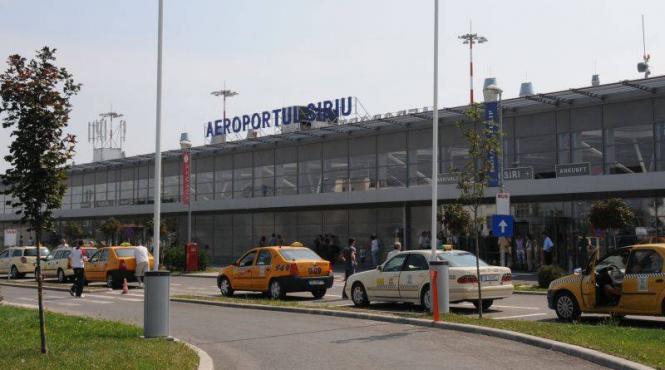 pasager resuscitat pe aeroport imediat dupa ce a coborat din avion